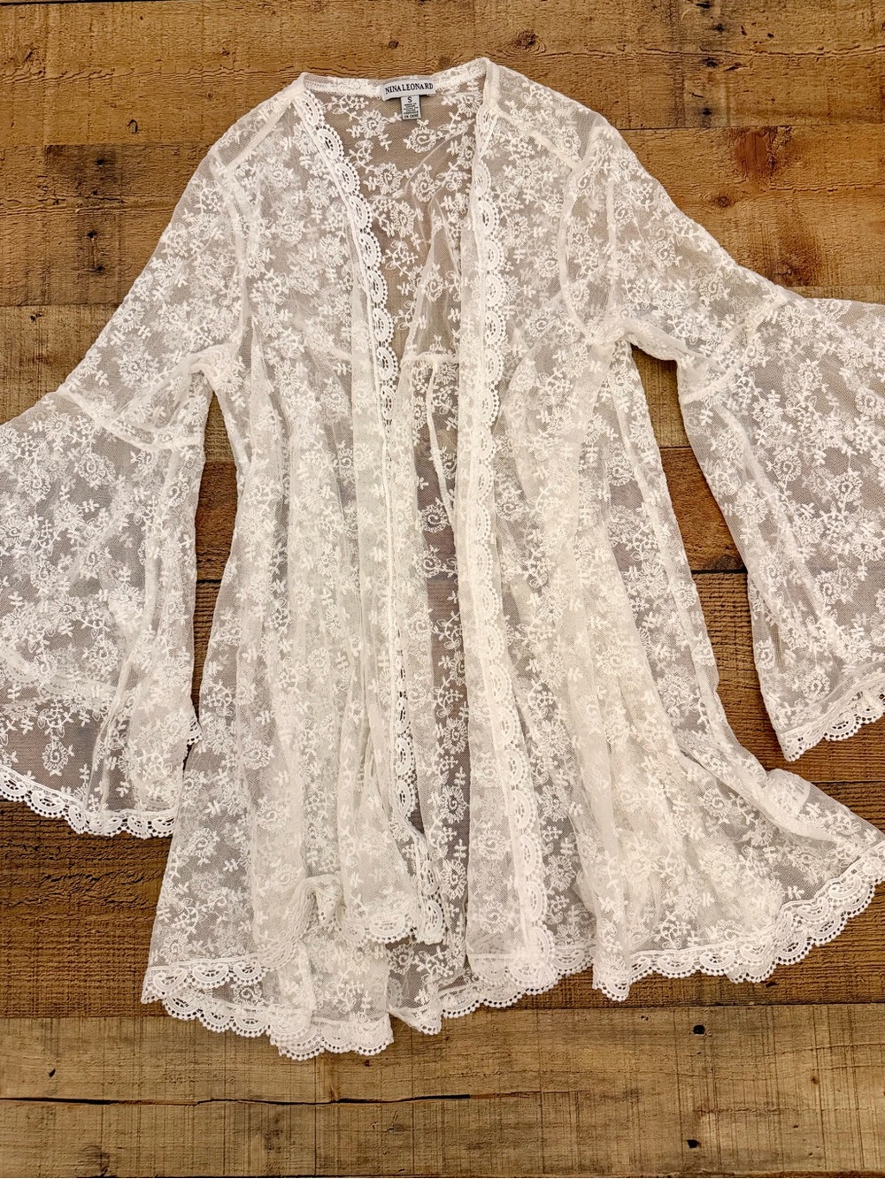 Nina Leonard White Sheer Floral Lace Kimono Robe